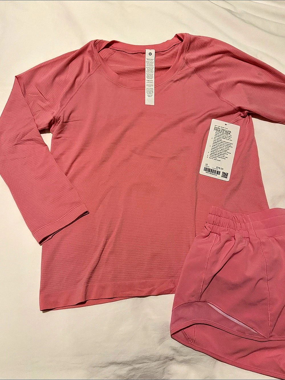 lululemon Swiftly Tech Long Sleeve Shirt 2.0 + Hotty Hot Shorts — Cloud Pink